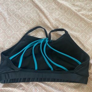 Onzie sports bra
